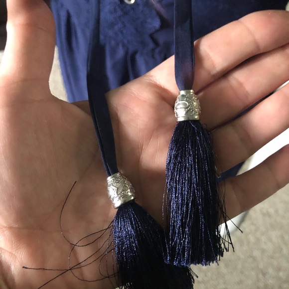 Laundry by Shelly Segal navy dress with tie neckline and shear sleeves - Picture 5 of 12